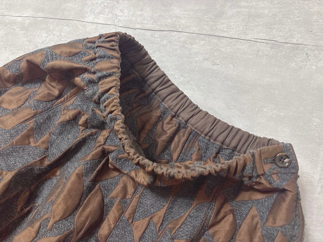 美品【le-fluy】3D形状記憶 バルーン　スカート　リーフ　パッチワーク