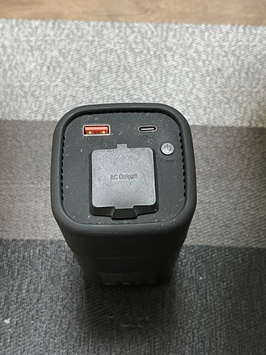 大容量モバイルバッテリーRAVPOWER 20000mAh / AC80W