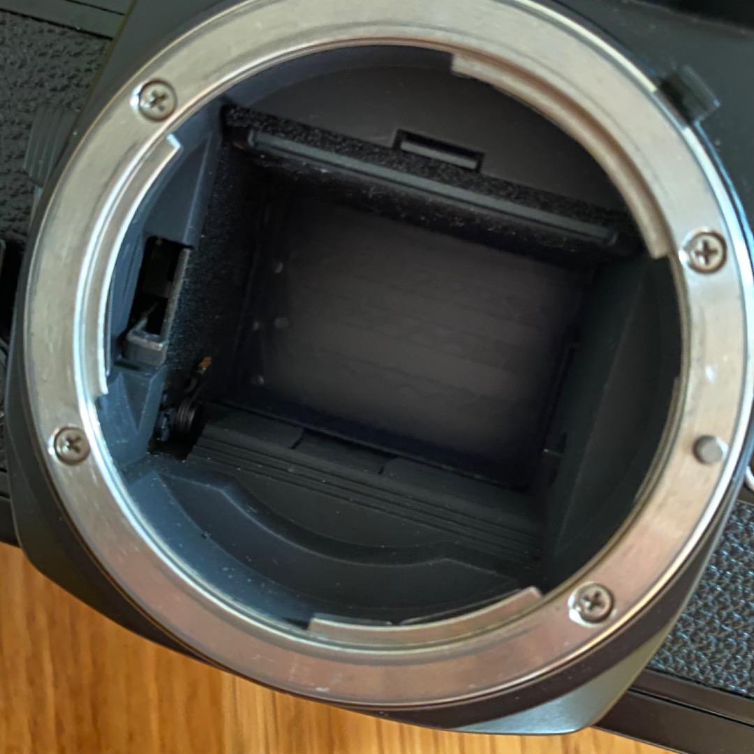 Nikon FE2 BLACK BODY 一眼レフカメラ ボディー&レンズ