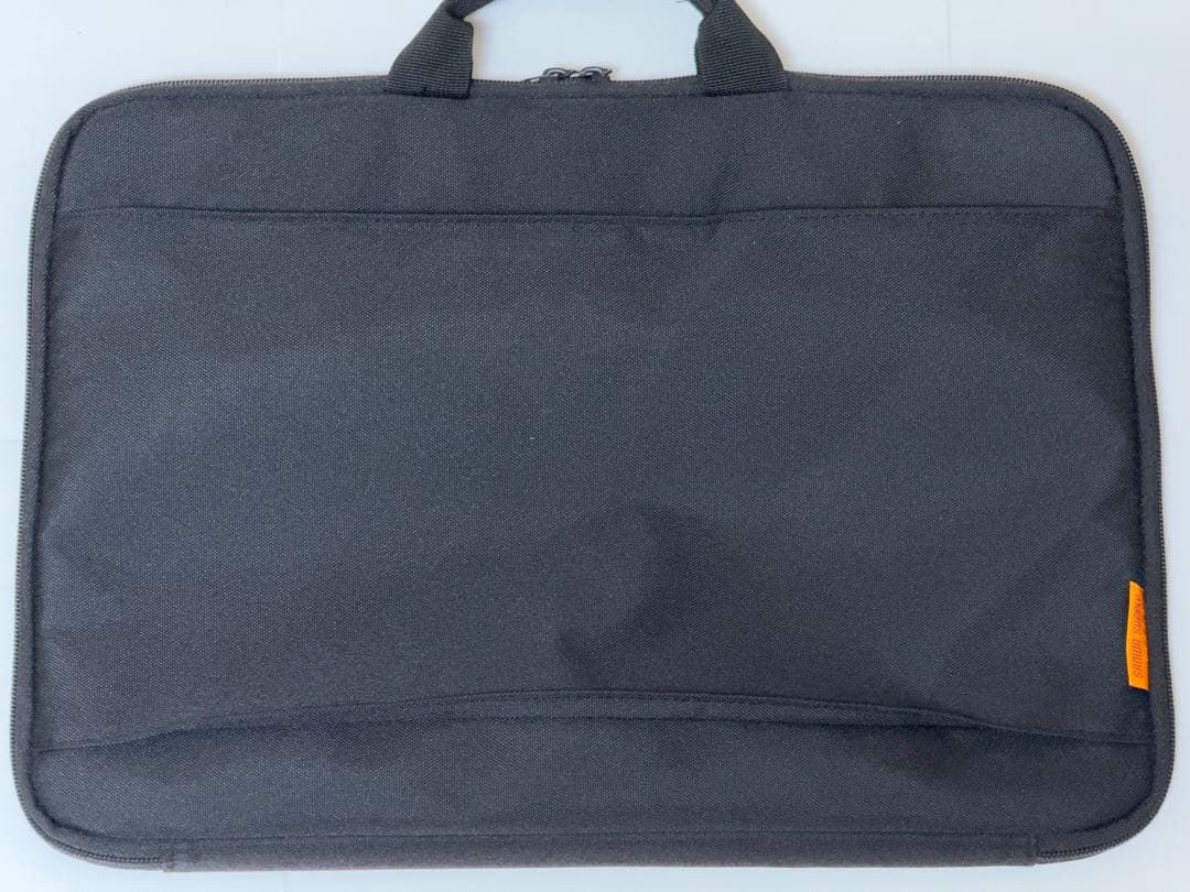 LAVIE N15 PC-N1575EAW パールホワイト