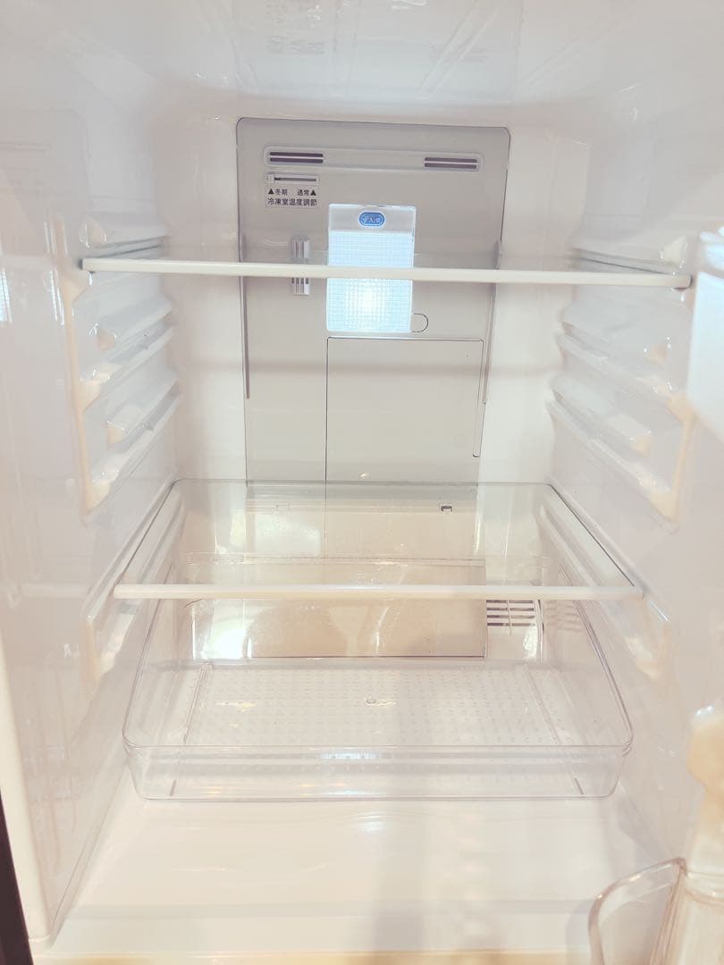 SHARP 黒色冷蔵庫 LED照明付き