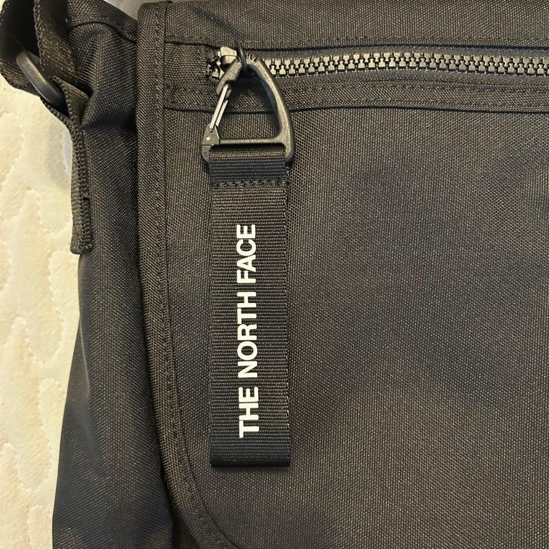 THE NORTH FACE メッセンジャーバッグ ブラック NN2PP00N