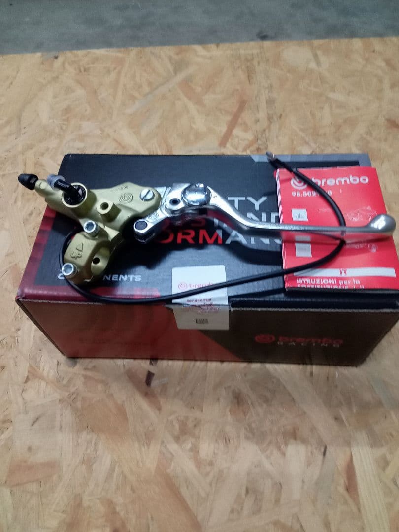 ブレンボ　ブレーキマスターシリンダー 　PSC16　新品未使用　ドゥカティ