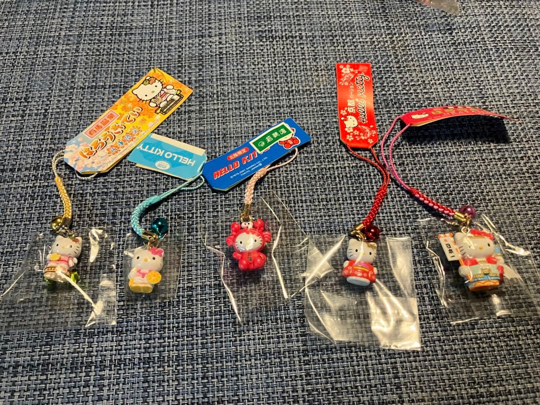 【未使用】ご当地キティ ストラップ 17個セット