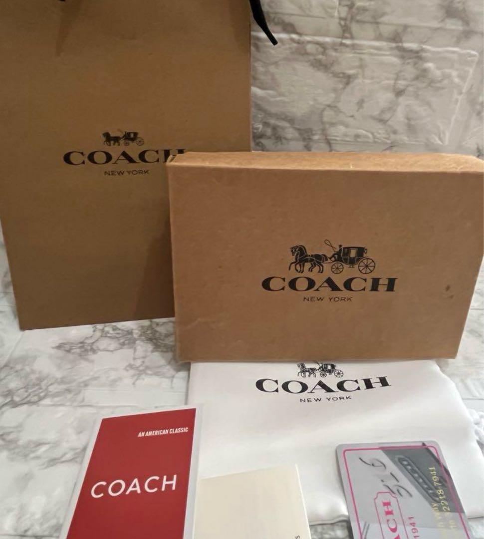 【新品】COACH ★二つ折り財布シグネチャー
