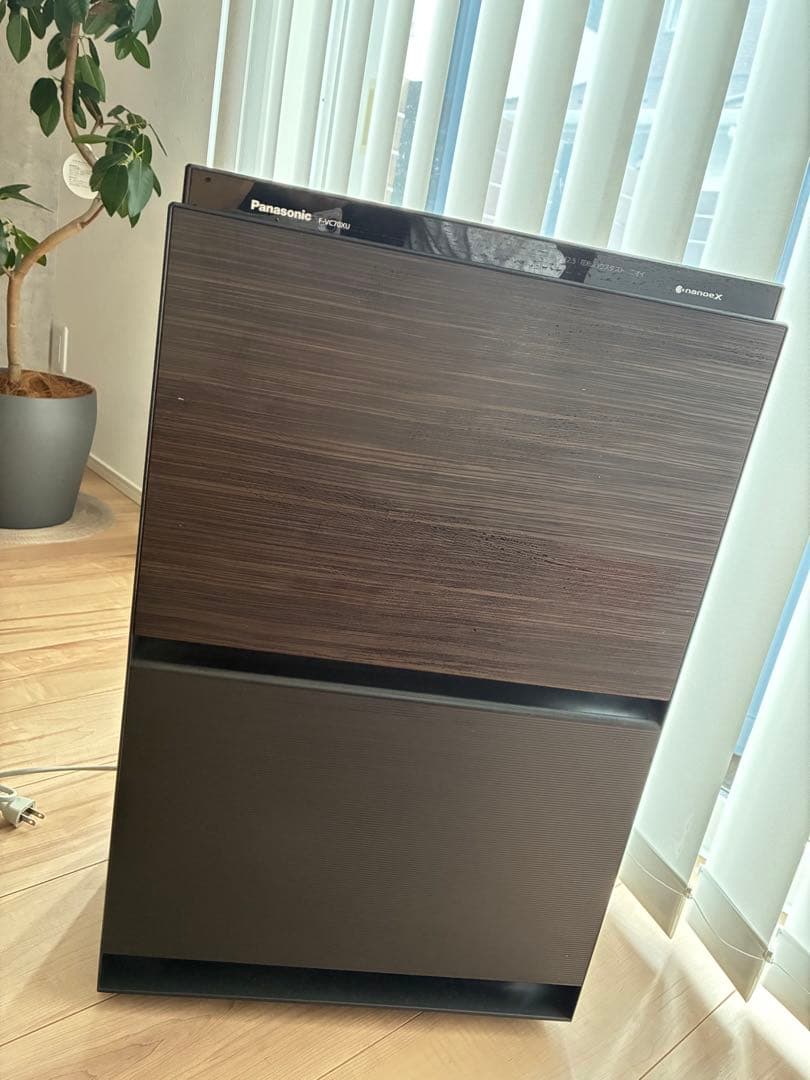 週末発送予定　Panasonic 加湿空気清浄機　F-VC70XU 21年製
