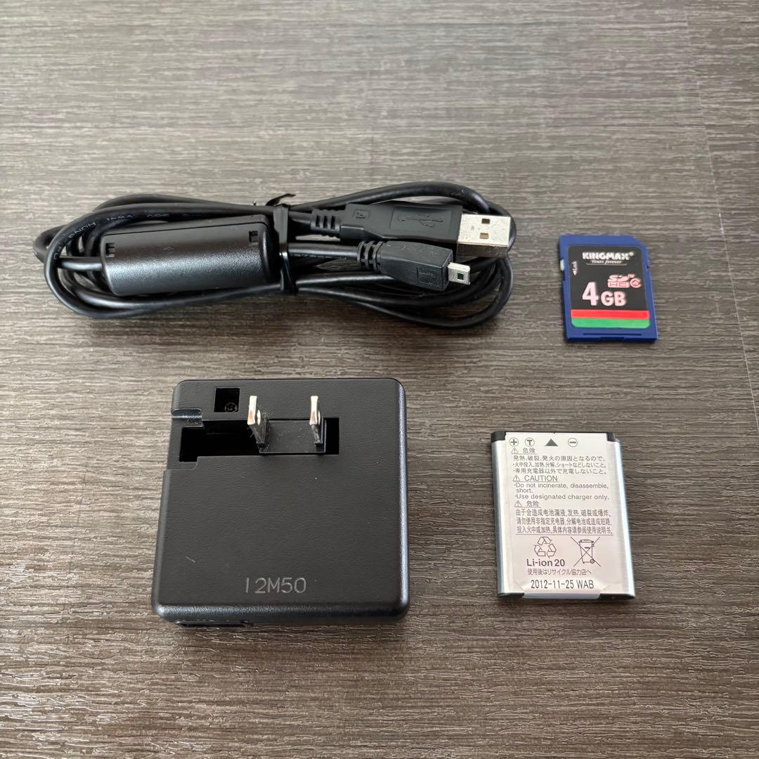 Nikon COOLPIX S3500 デジタルカメラ