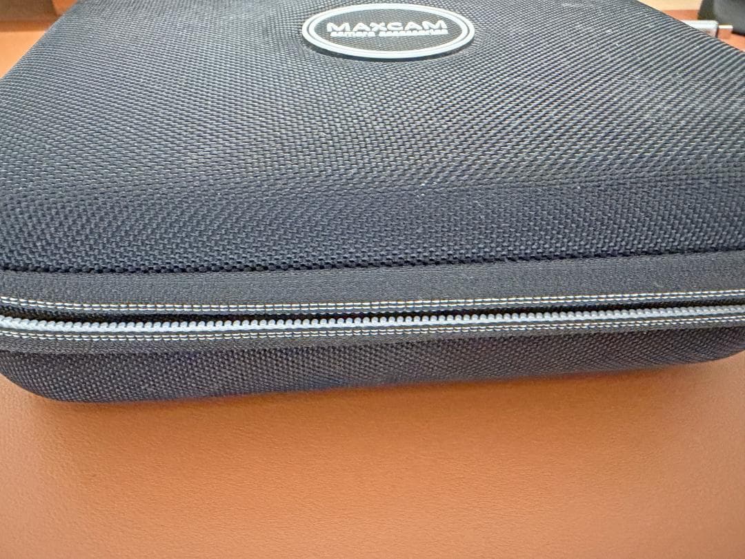 DJI Osmo Mobile 7P（ケース付き）