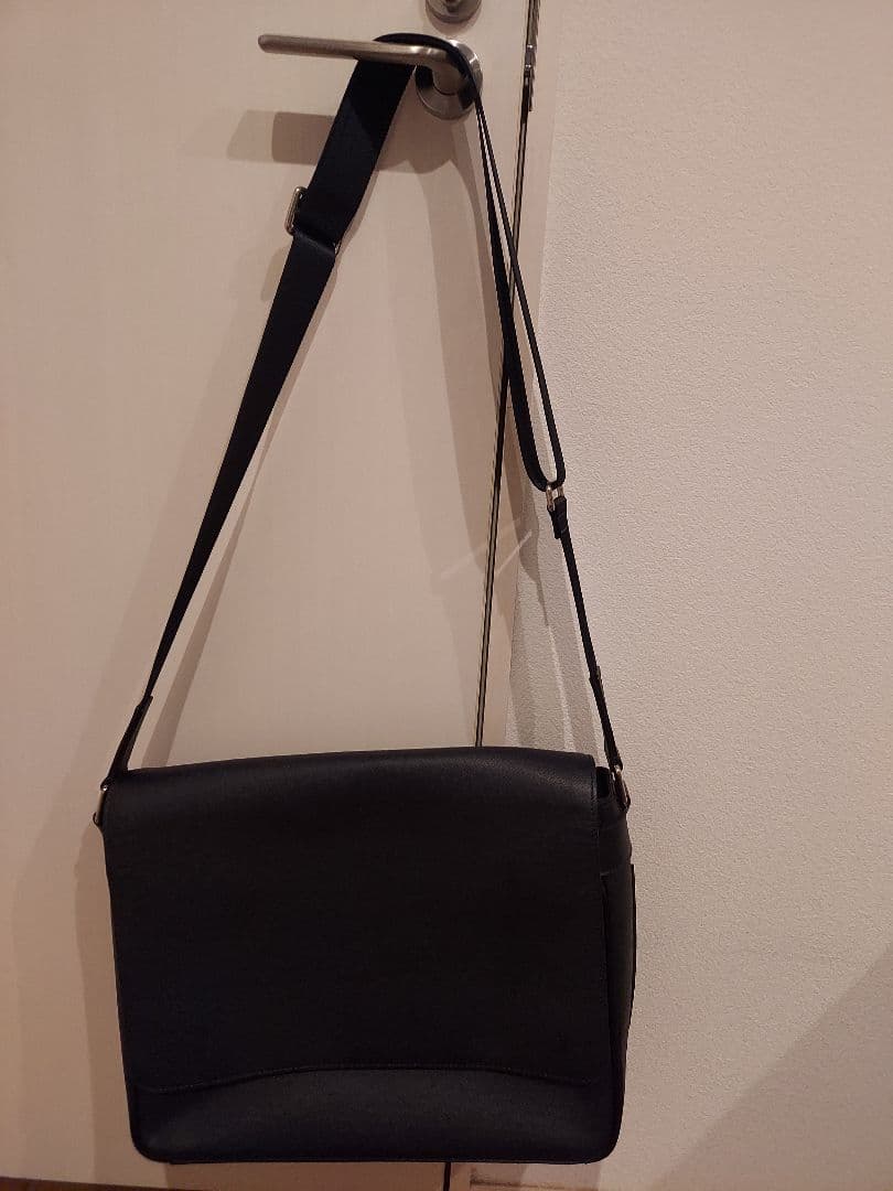 S*'様 ルイヴィトン タイガ ロマンMM ショルダーバッグ レザー