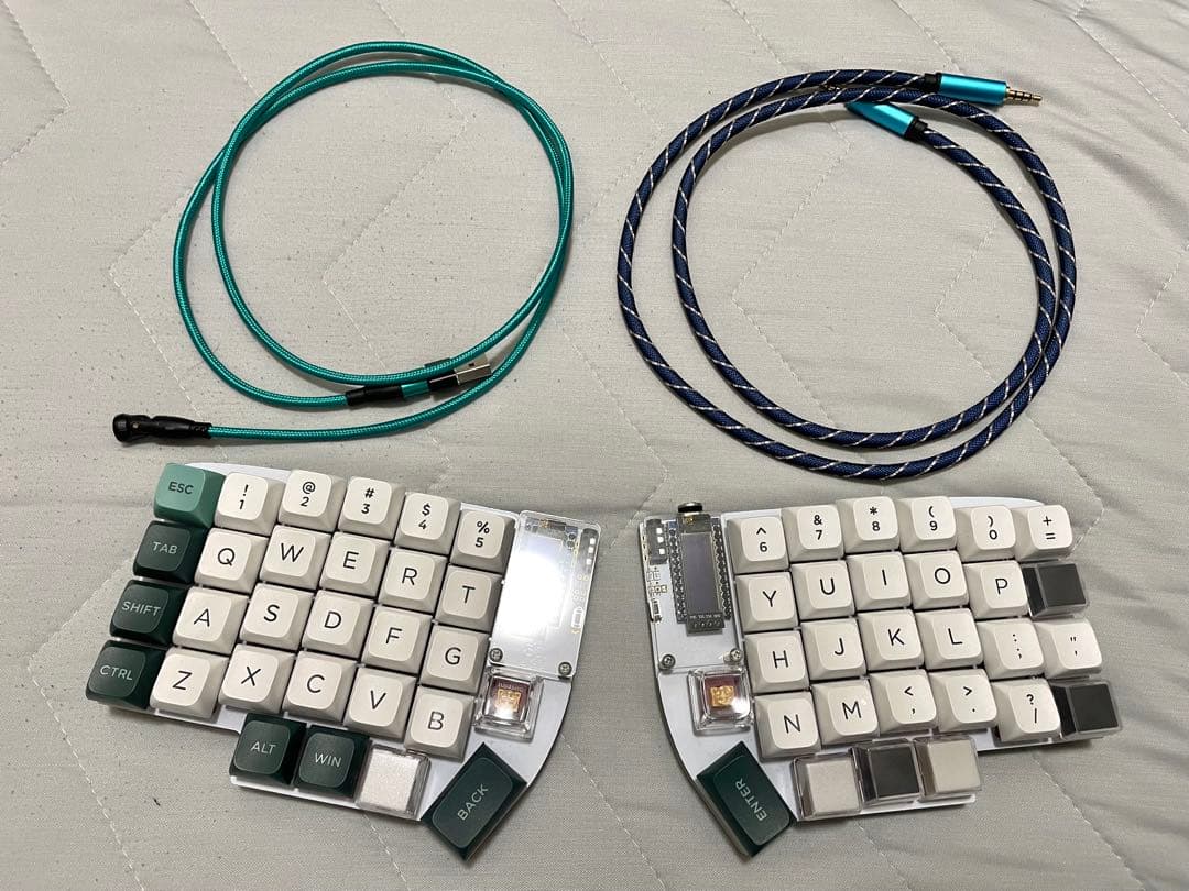 lily 58 pro 組み立て済み　ケーブル付き