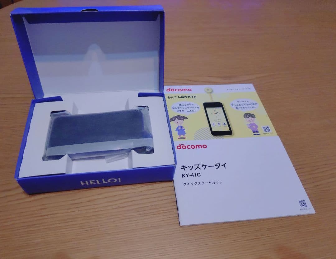 docomo KY-41C ブルー　新品