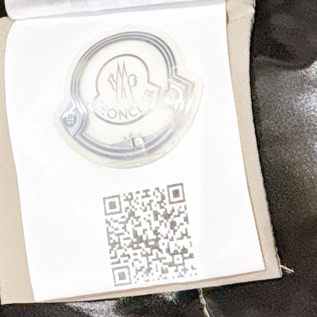 新品同様✨　最新モデル✨　モンクレール　エルベ　ダウンジャケット　ベージュ　1