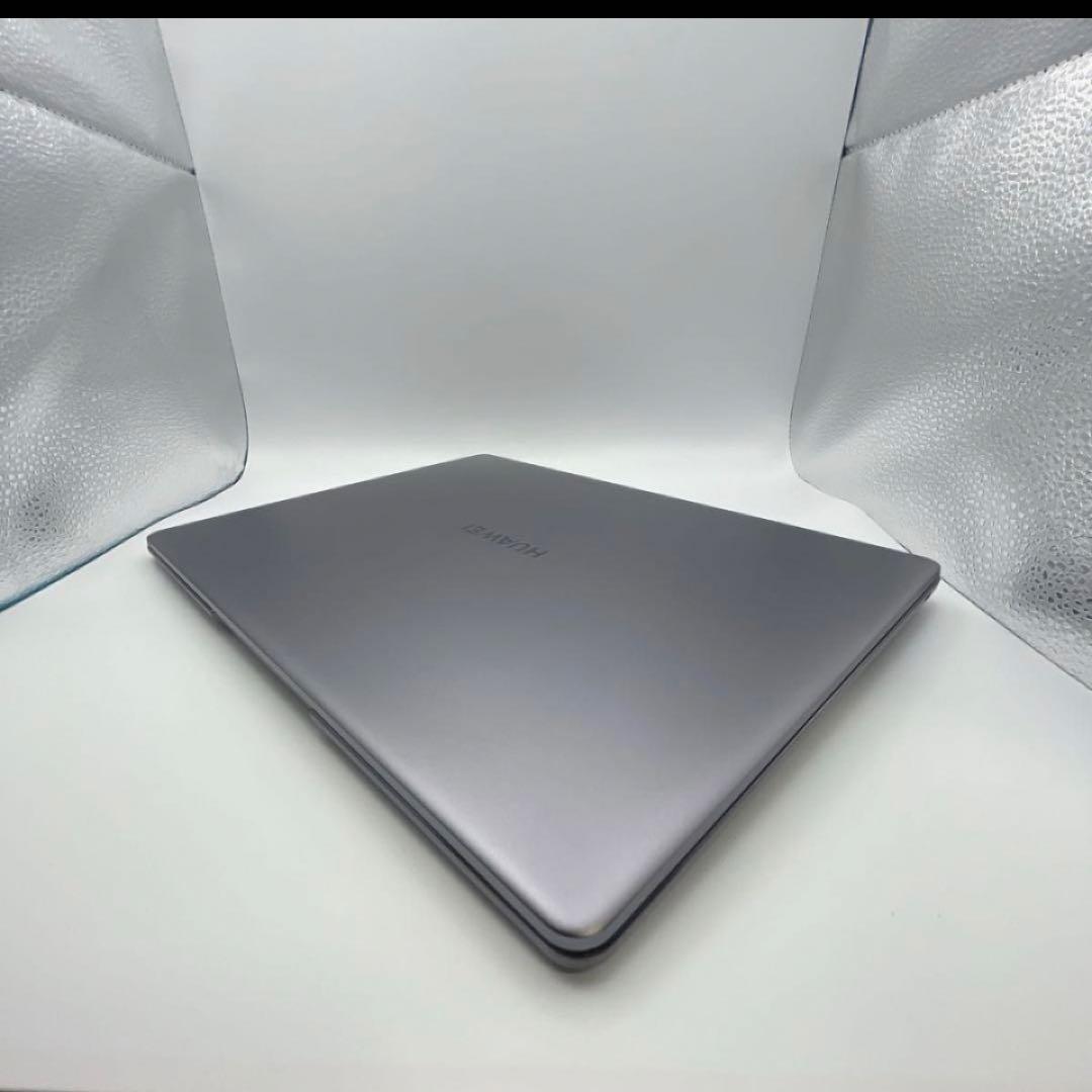 Y*l様 Y*n様 HUAWEI MateBook13ノートPC Intel C