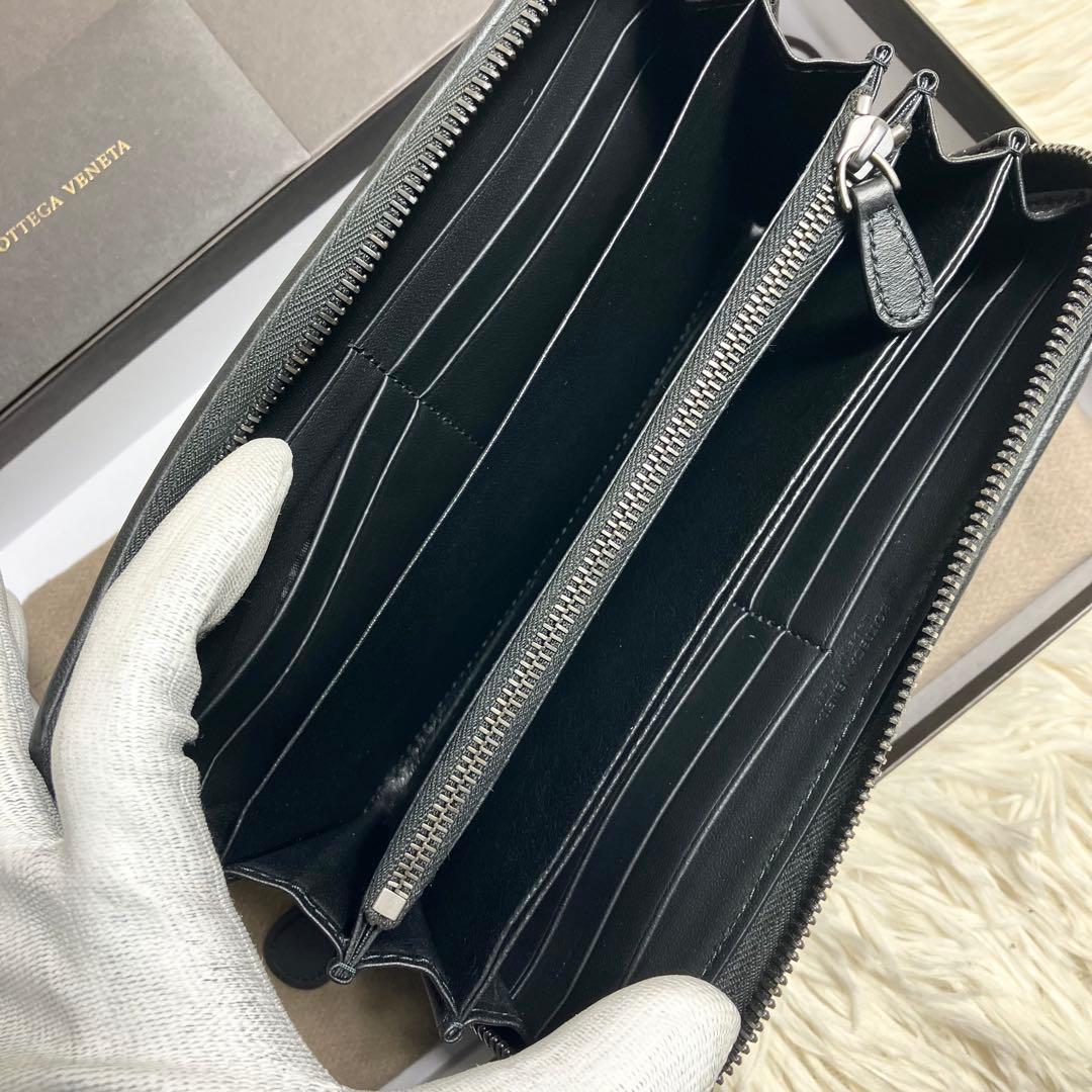 【未使用】 ボッテガヴェネタ イントレチャート ラウンドジップ FRID搭載