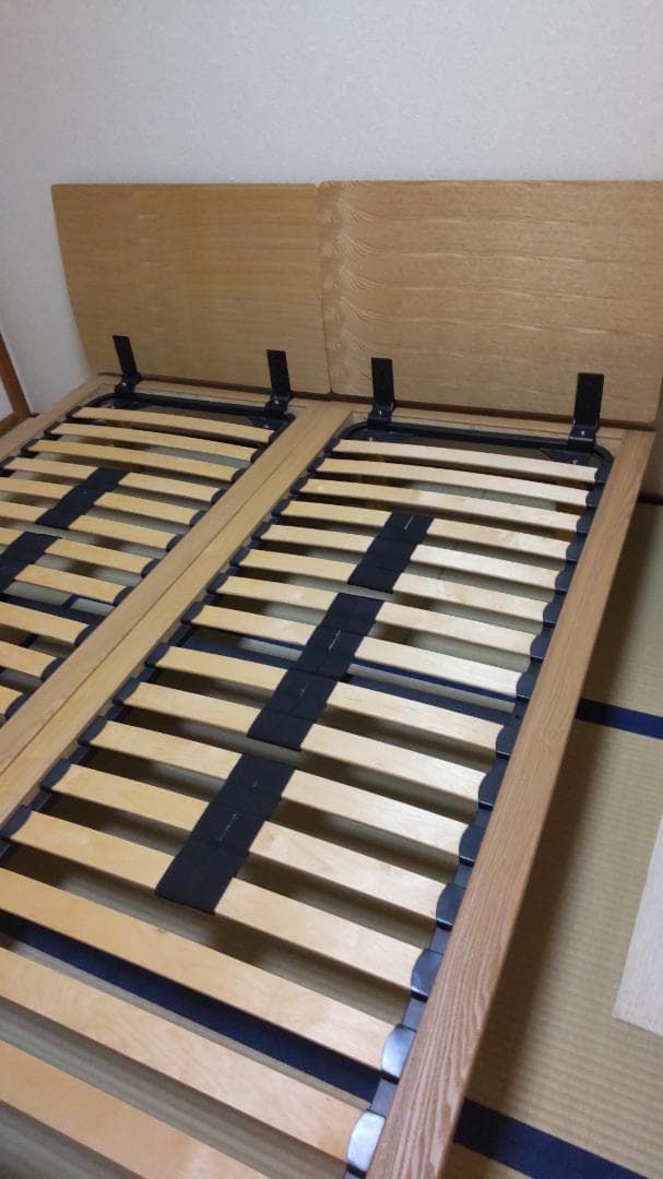 【まゆみん②】無印ベッド　スモール　1台（左）