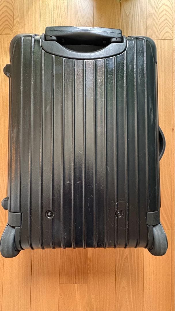 リモワ　サルサ　ブラック　キャリーケース　35L 2輪　機内持ち込み