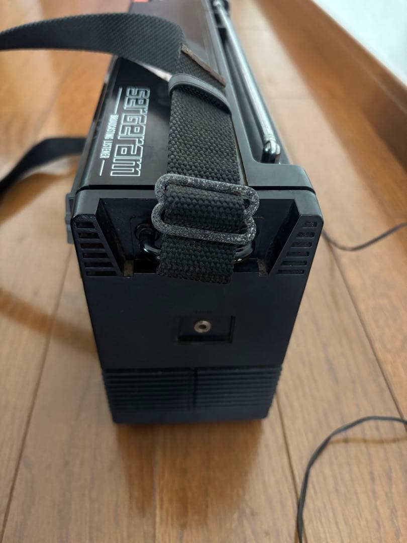 HITACHI BCLラジオ サージラムKH-2200 昭和レトロ