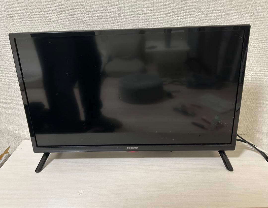 IRIS OHYAMA 24WB10 液晶テレビ 本体