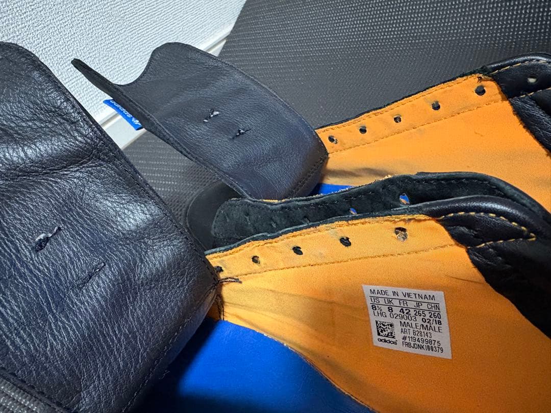 ポーター アディダス オリジナルス キャンパス ブラック オレンジ 26.5