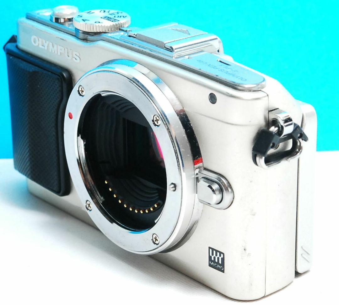 OLYMPUS E PL5 シルバー　ボディ　送料無料