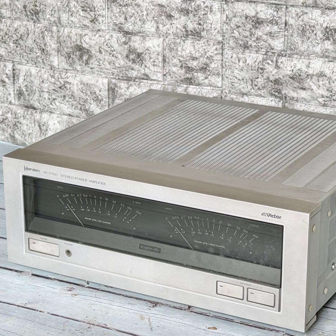 Victor「Laboratory・M-7050」ステレオパワーアンプ