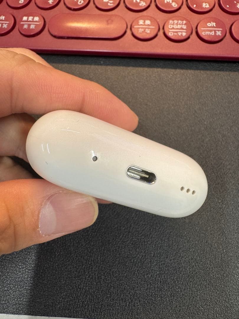 な*る様 AirPodsPro2 usb-C Apple純正 極美品 保護ケース
