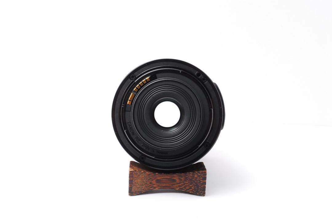 ショット数新品級❤️Canon kiss X9❤️Wi-Fi搭載✨一眼レフカメラ