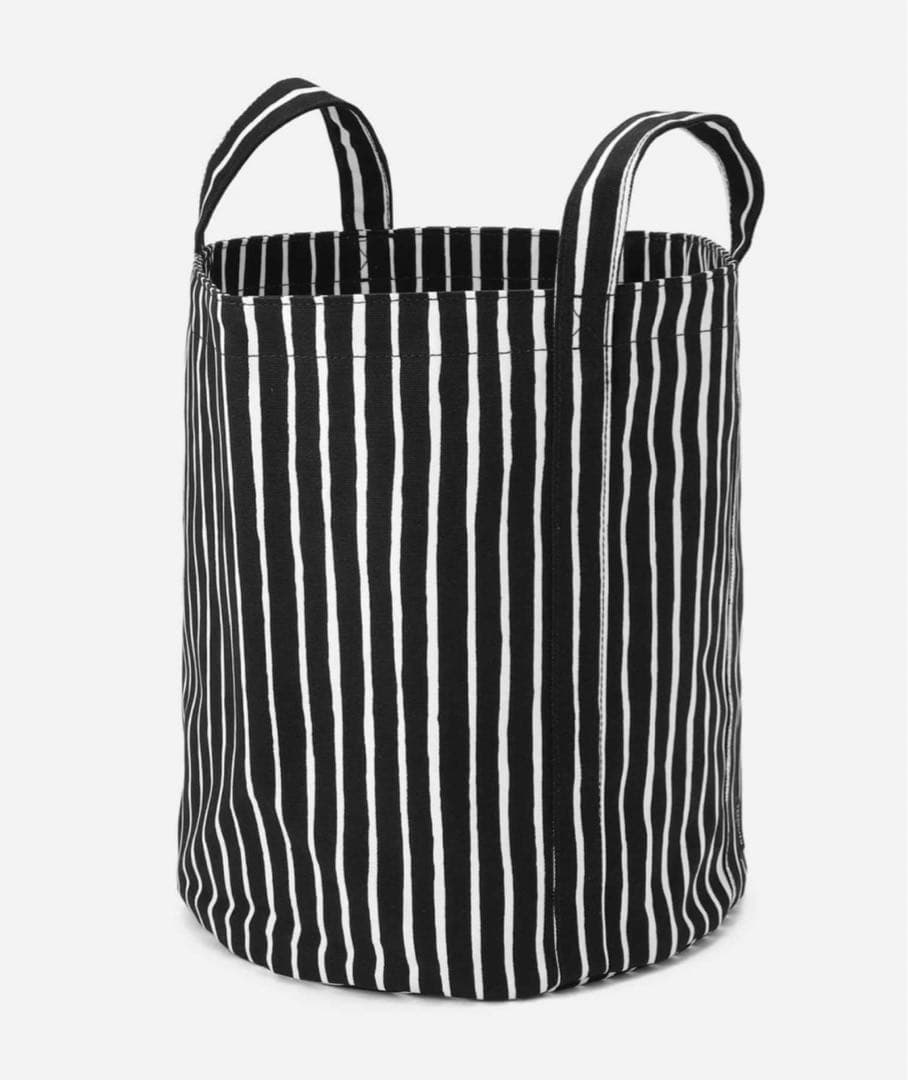 新品　marimekko ￼ Piccolo container bag