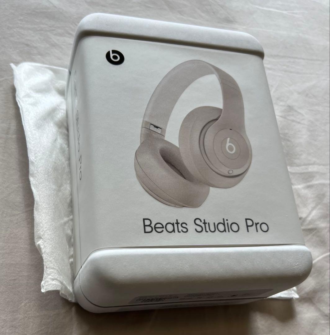 Beats Studio Pro ワイヤレスヘッドホン サンドストーン