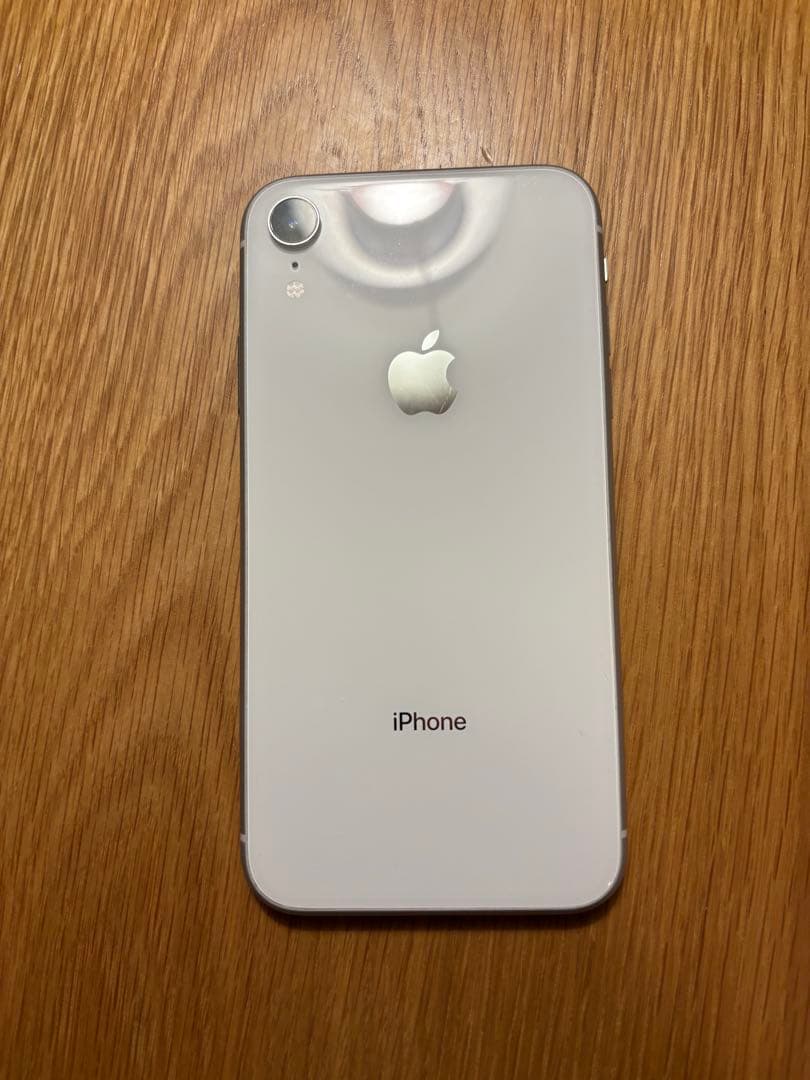 iPhone XR 本体　128GB ホワイト　simフリー　箱無し