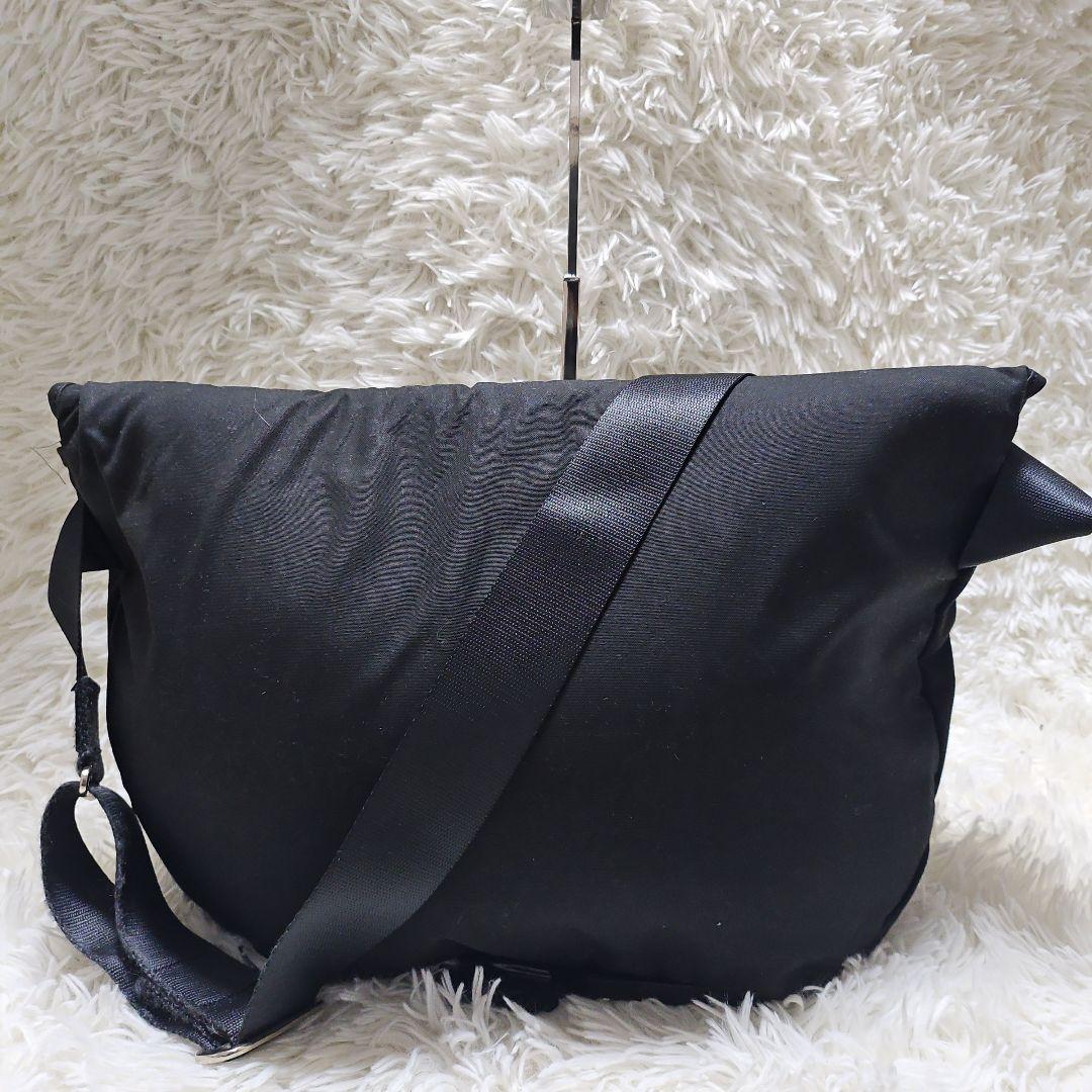 希少 BEDOUIN レザー メッセンジャーバッグ 総柄 スカル