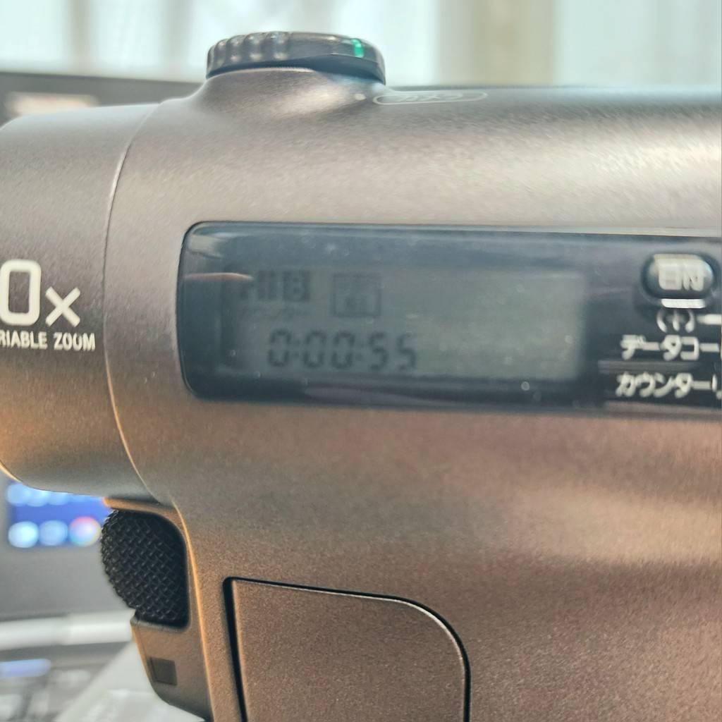 【動作確認済】SONY 高画質 8ミリ Hi8 ビデオカメラ CCD-TR3