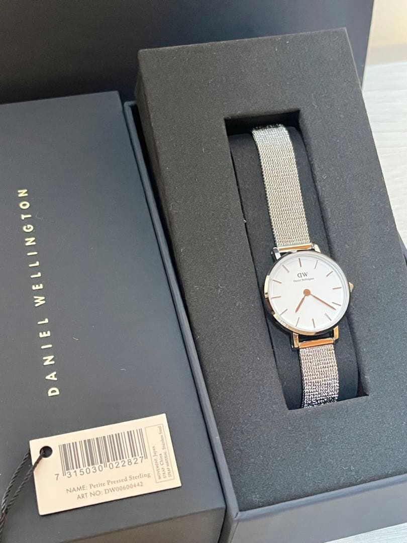【新品】ダニエルウェリントン 腕時計