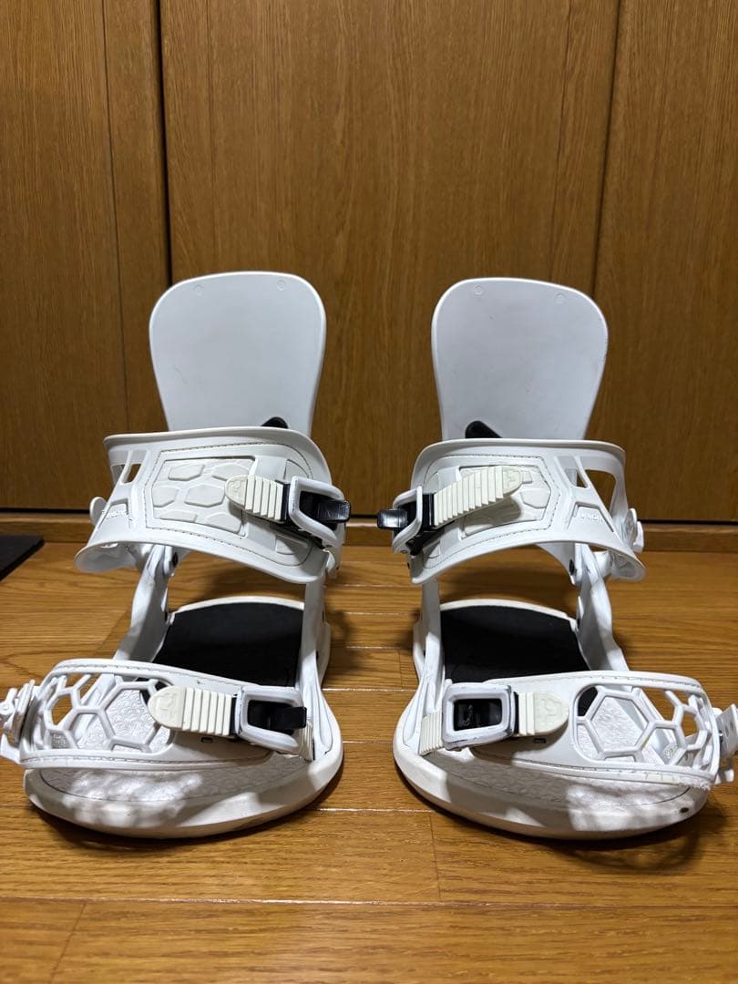 ユニオン　ストラータ 21-22ホワイト スノーボードビンディング　M