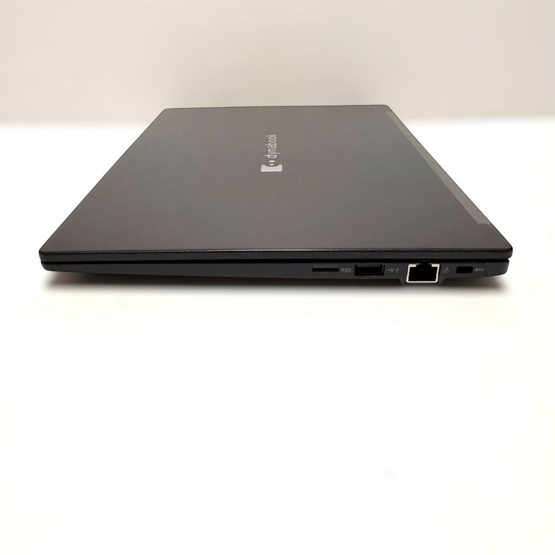 美品 dynabook G83/HU 2022年製 第11世代 バッテリー消耗少