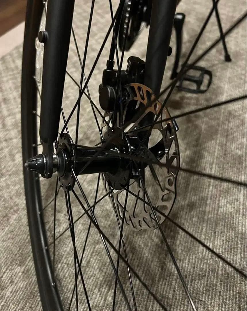 極美品 GIANT／Escape R Disc 2026年モデル S ブラック