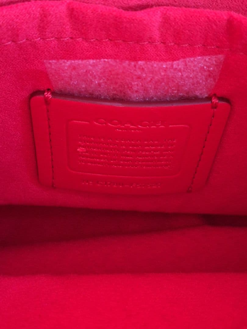 極美品　コーチ 赤 レザーハンドバッグ