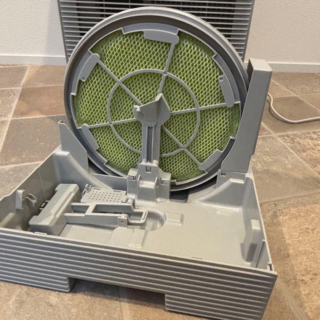 【美品】DAIKIN ダイキンUV加湿ストリーマ空気清浄機 ACKB70Z-S