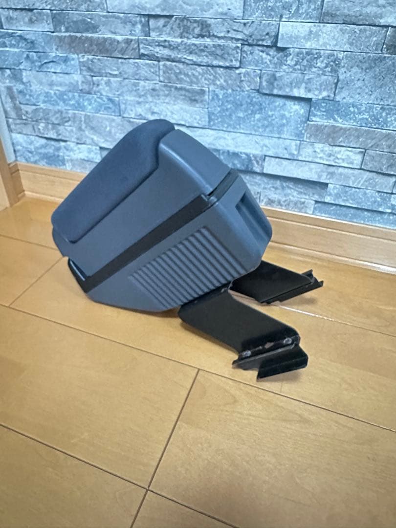 ダイハツDAIHATSU ミラジーノ　L700系 センターコンソールボックス