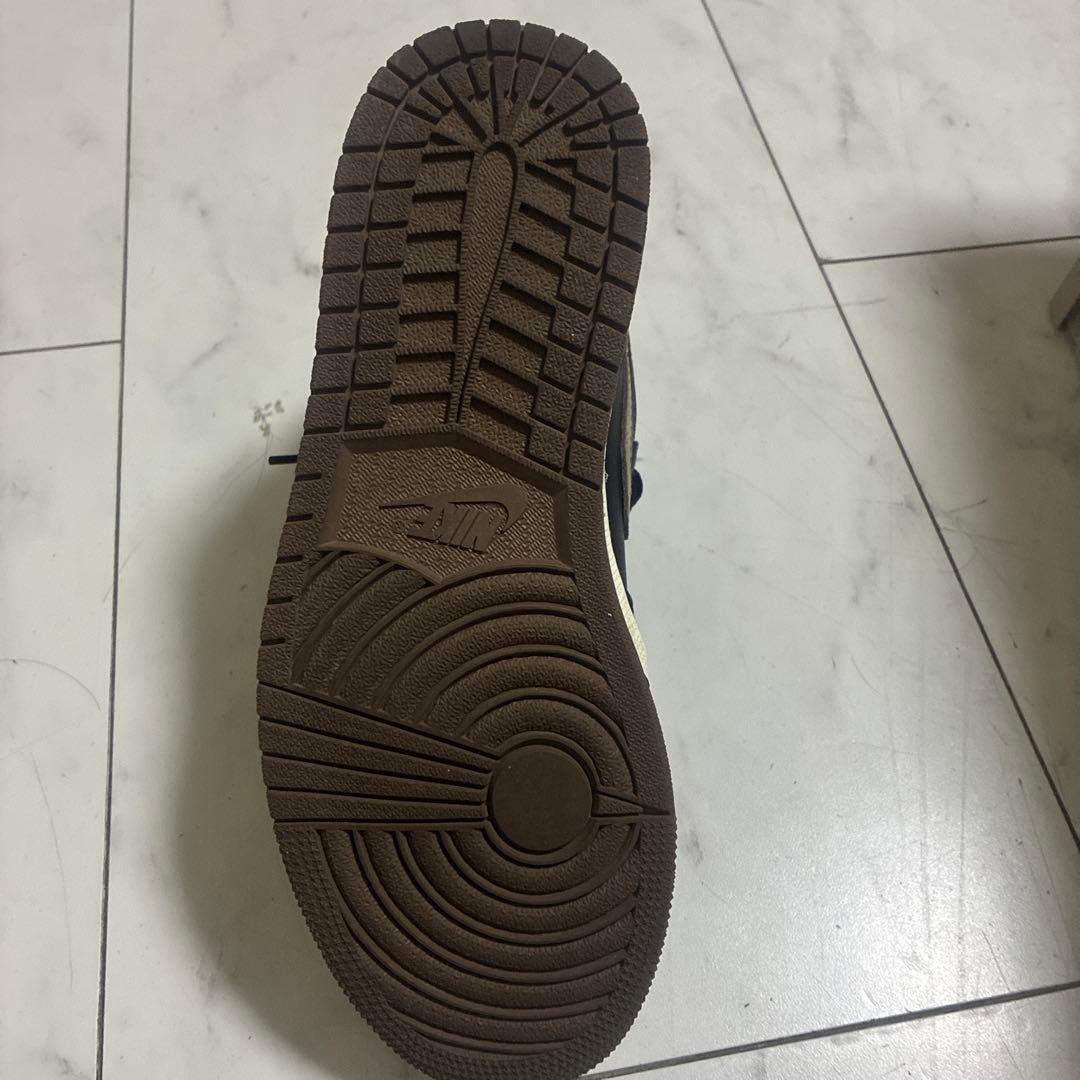 Nike Air Jordan 1 Retro High OG パロミノ