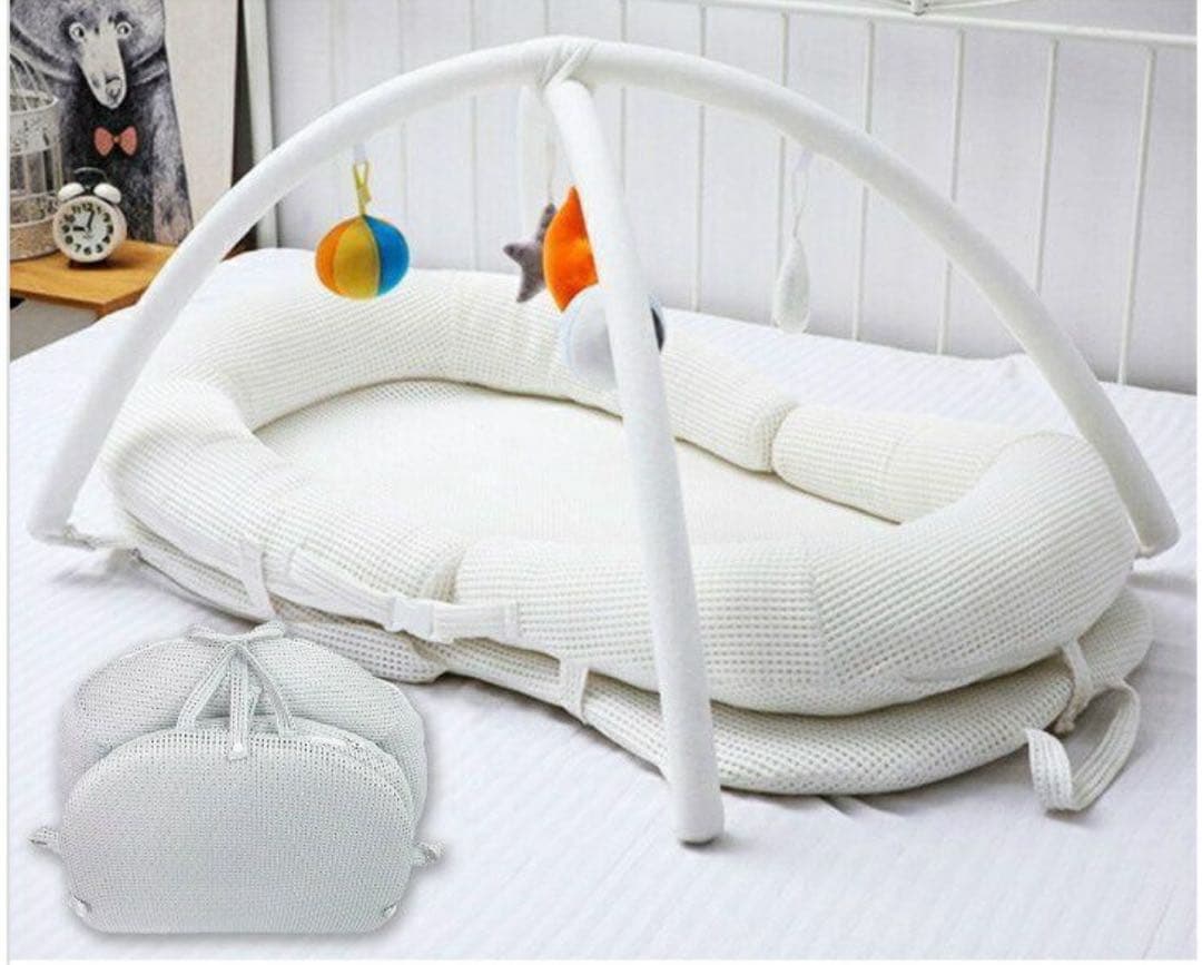 ベビーベッド　ベッドインベッドと セット