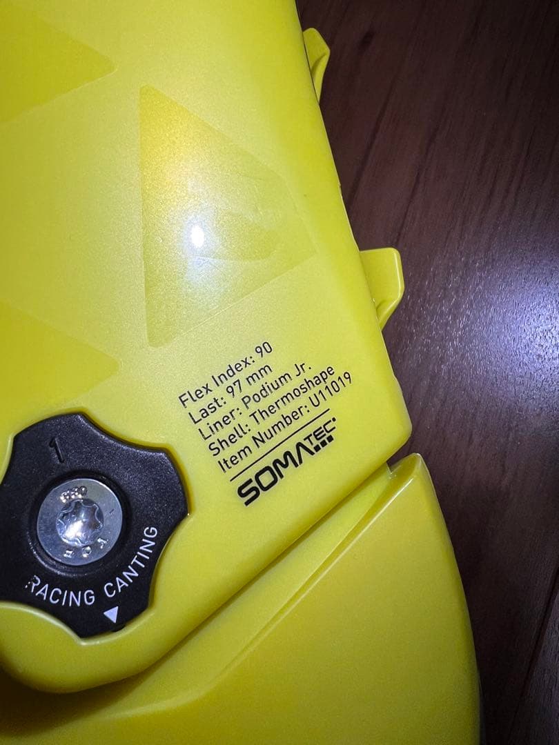 【値下げ！】Fischer RC4 Podium スキーブーツ 90サイズ