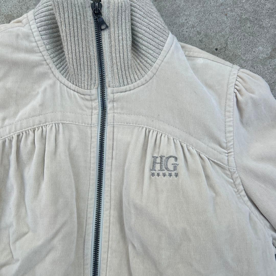 HYSTERIC GLAMOUR ベージュ スタジャンあおば着用