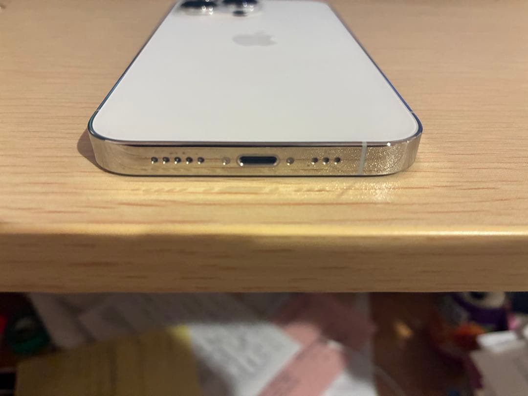 Apple iPhone 13 Pro 256GB BT:100% SIMフリー