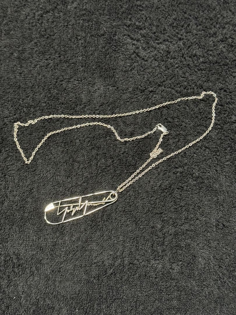 yohji yamamoto 安全ピンモチーフ　ネックレス