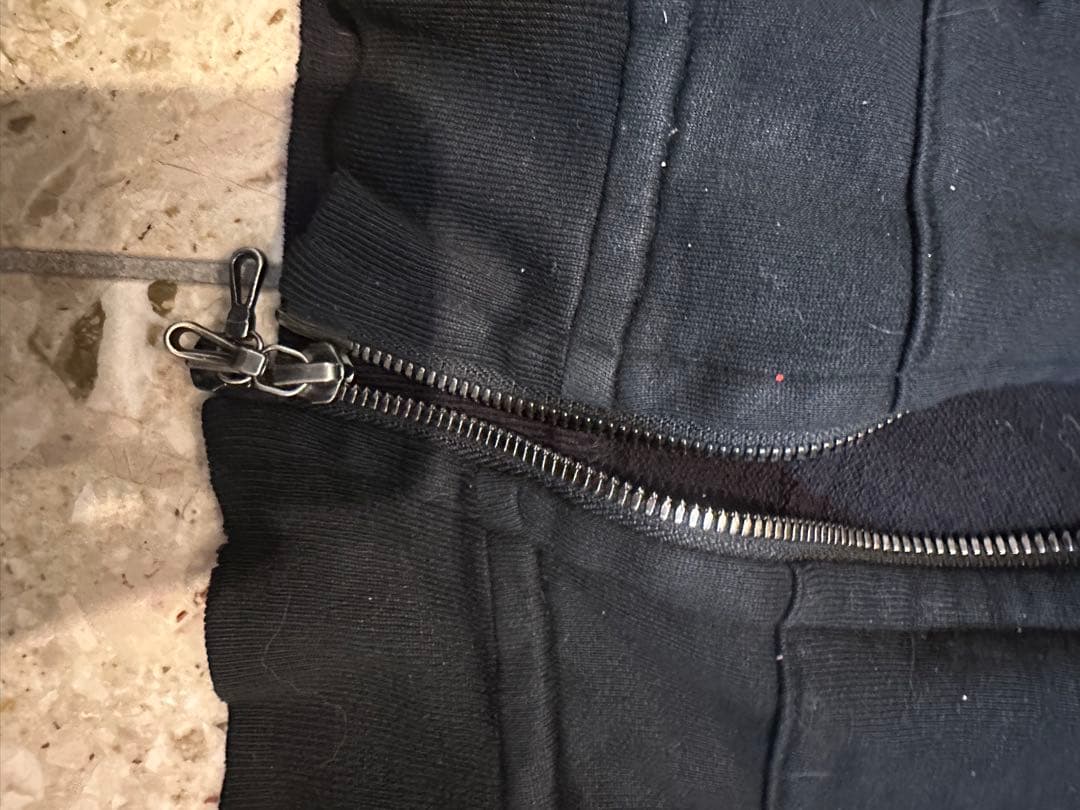 juliusユリウス パーカー