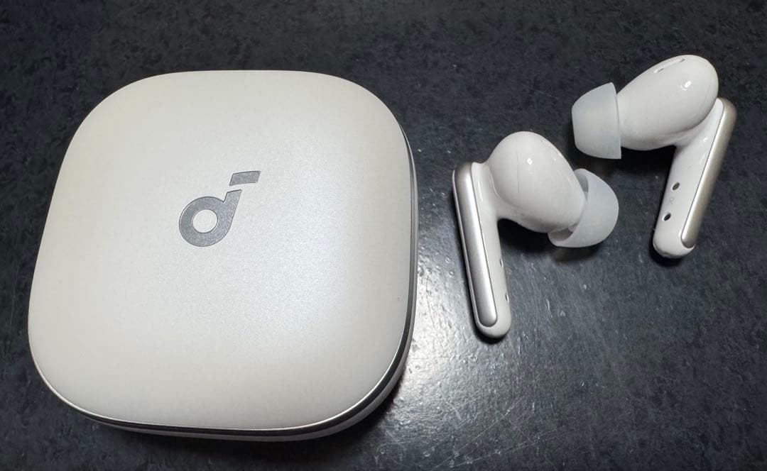 Soundcore Liberty 5 パールホワイト (箱、付属品等付き)