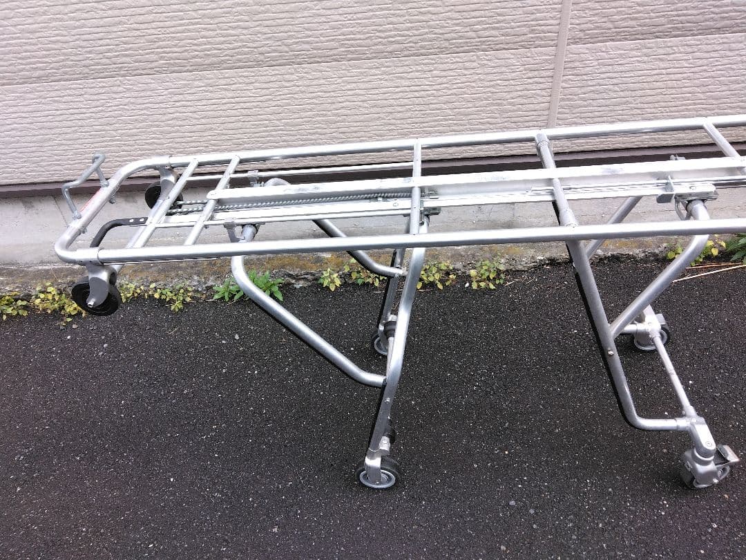 車載ストレッチャー