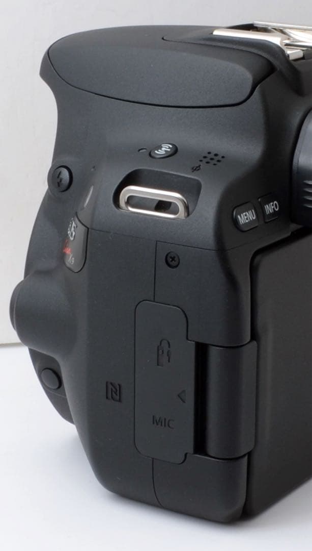 X7後継機！Canon EOS kiss X9★美品★Wi-Fi内蔵★すぐ使える