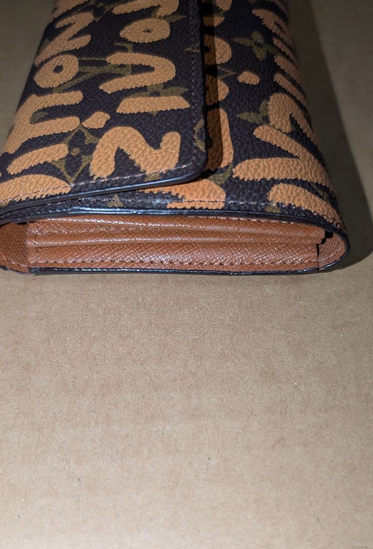 LOUIS VUITTON ルイヴィトン ポルトフォイユ・サラ 二つ折り財布